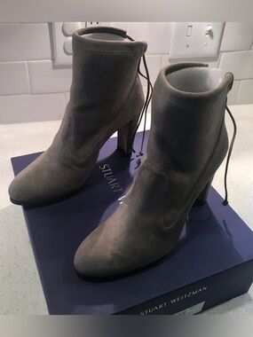 Stuart Weitzman Gray Suede Ankle Booties with Back Tie